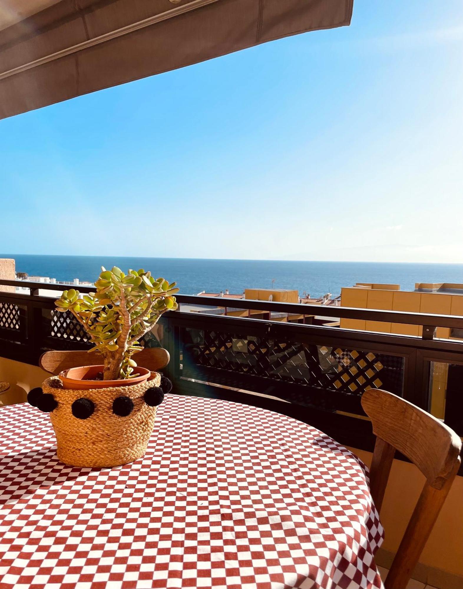 Casa Hugo - Ocean View, Quiet Pool, Fibre Net, Gigantes * Puerto de Santiago (Tenerife)