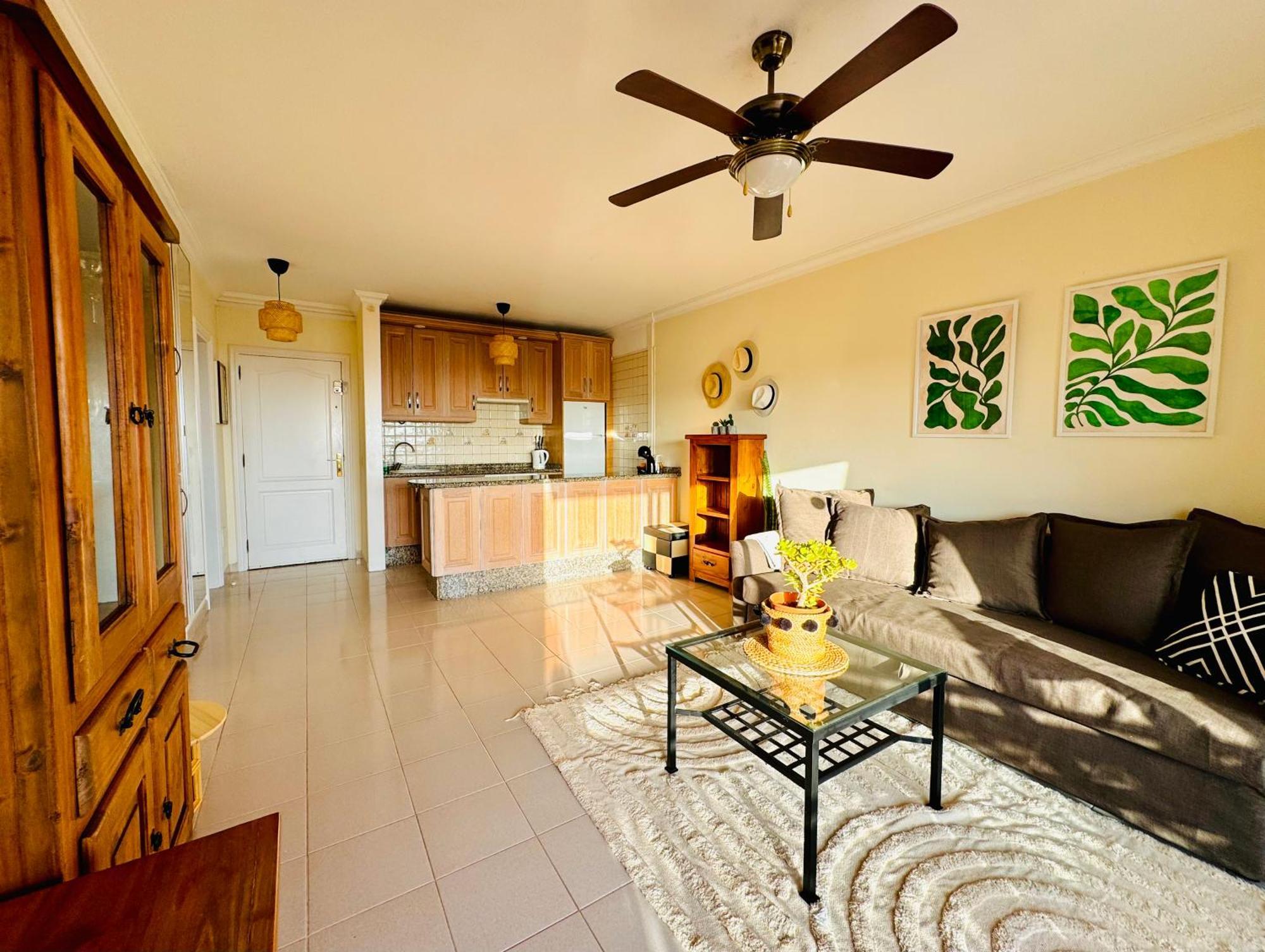 Casa Hugo - Ocean View, Quiet Pool, Fibre Net, Gigantes Apartment