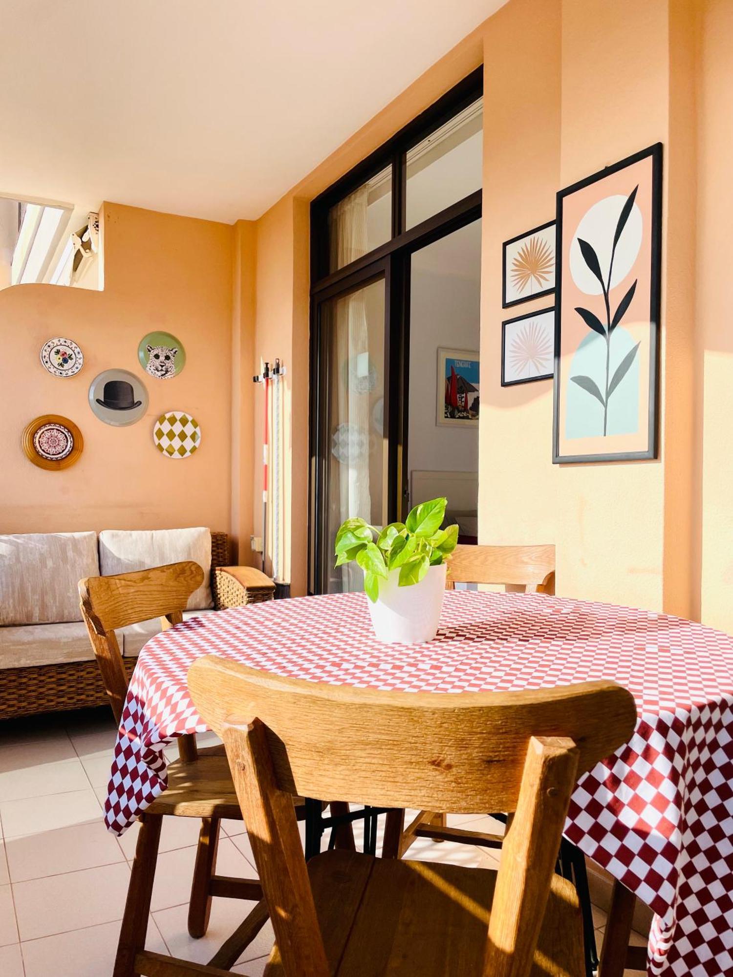 Casa Hugo - Ocean View, Quiet Pool, Fibre Net, Gigantes * Puerto de Santiago (Tenerife)